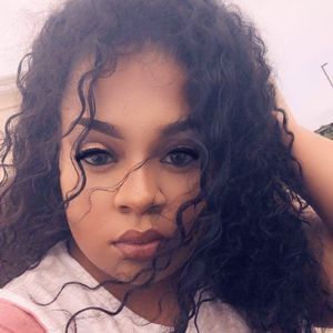 Meet your Posher, Sasha